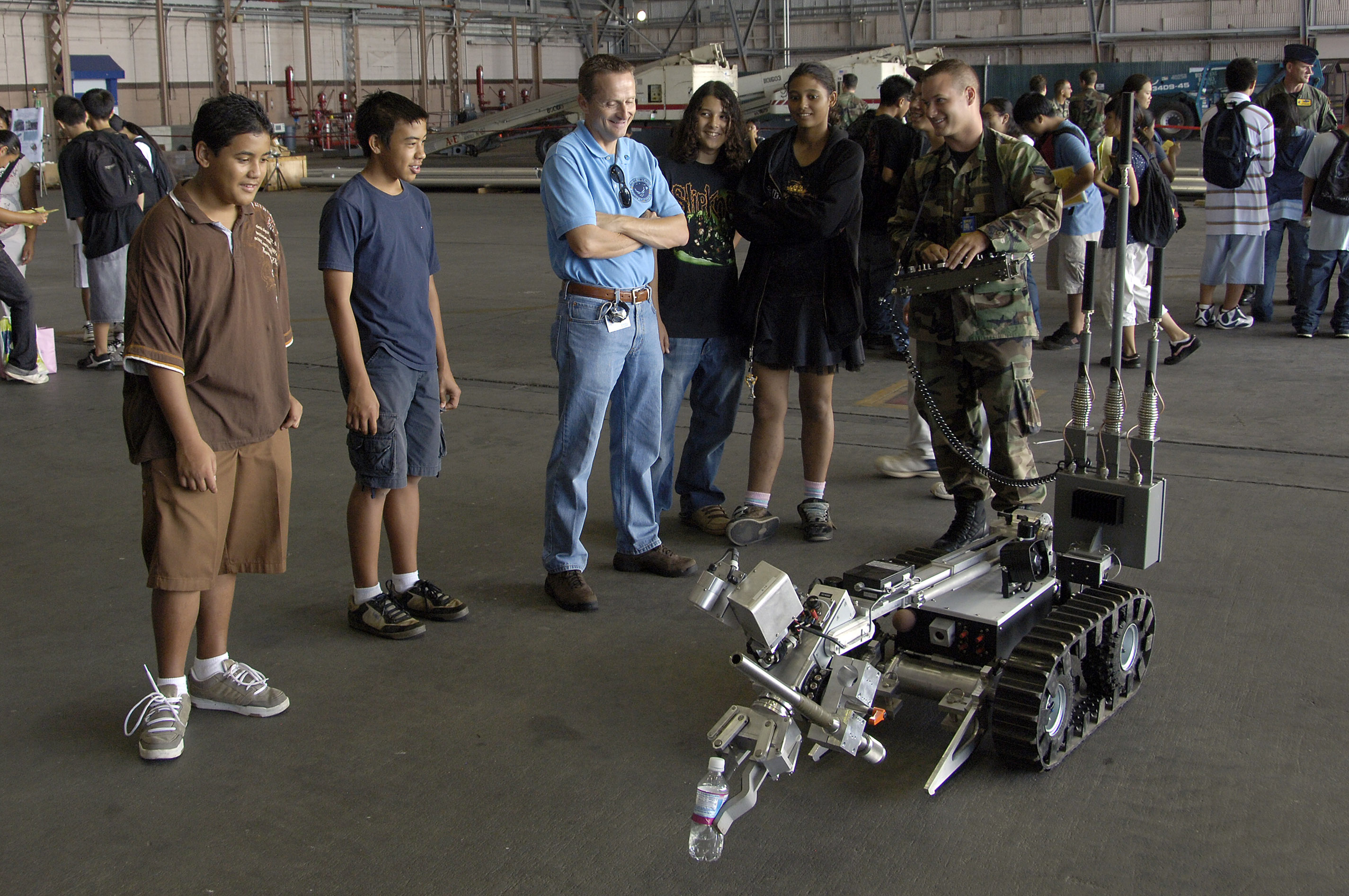 Hickam hosts Education Day > U.S. Air Force > Article Display