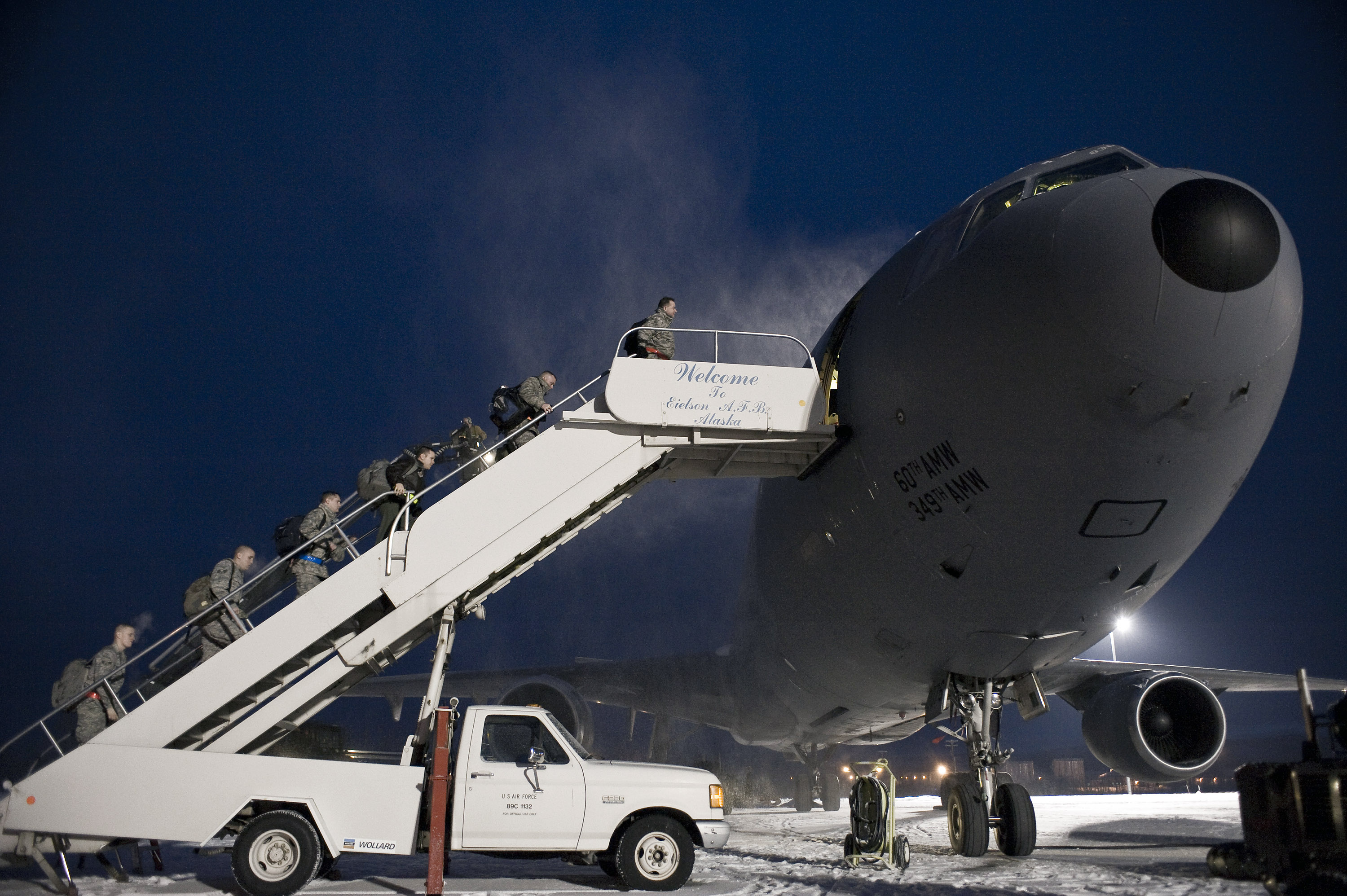 Eielson Airmen start winter road show in Hawaii > U.S. Air Force