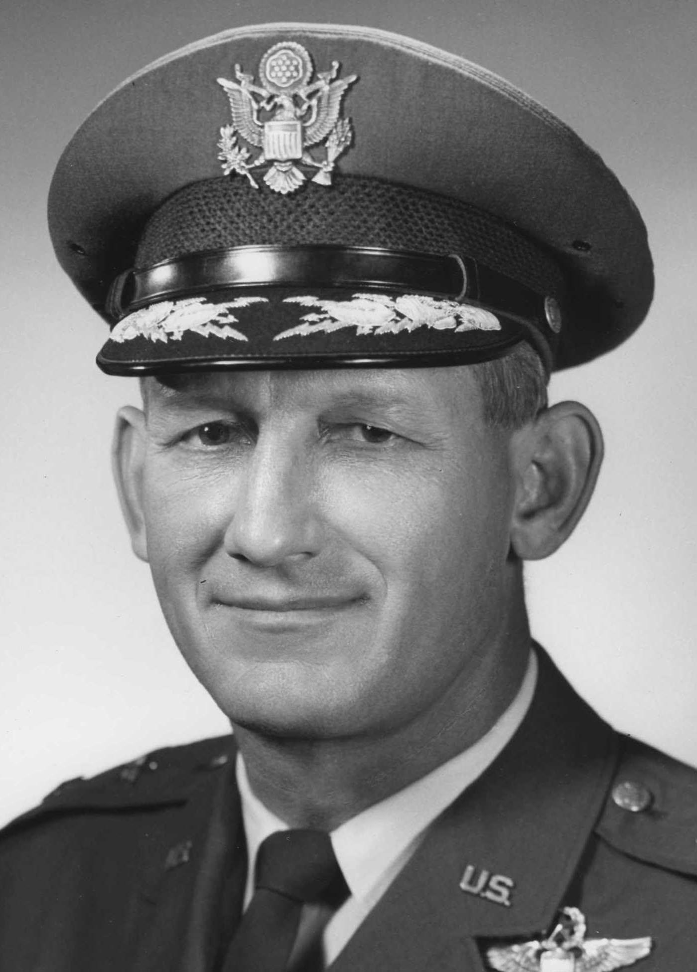 General William Grover Moore Jr., is commander in chief of the Military Airlift Command, with headquarters at Scott Air Force Base, Ill. As commander of a ... - 090217-F-JZ032-295