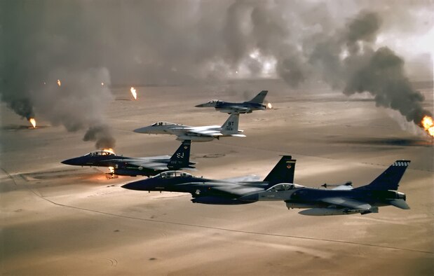 F-16A, F-15C and F-15E flying during Desert Storm. (U.S. Air Force photo)