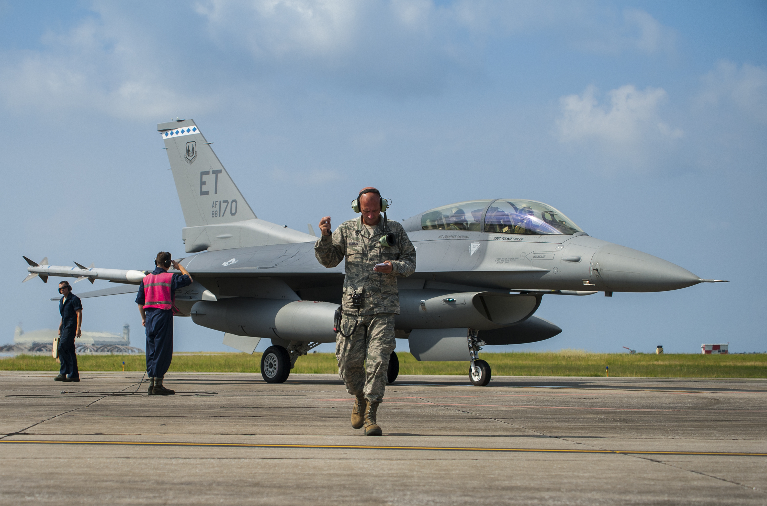 End of runway crew is first, last stop for Eglin's test aircraft