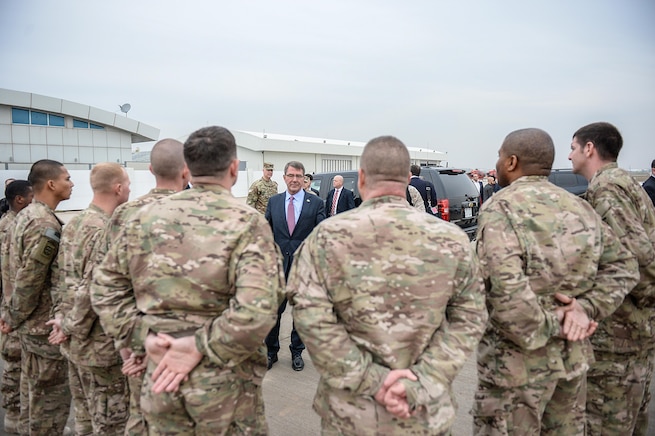 U.S. Defense Secretary Ash Carter speaks with troops during his visit to Irbil, Iraq, Dec. 17, 2015. Carter is on a weeklong trip to the Middle East to meet with military leaders, and to thank troops for their service and sacrifice, especially during the holiday season. DoD photo by Army Sgt. 1st Class Clydell Kinchen