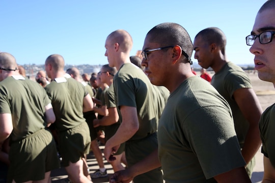 Recruit Florentino A. Buck, Platoon 1050, Charley Company, 1st Recruit Training Battalion, begins the timed three mile run portion of the Physical Fitness Test at Marine Corps Recruit Depot San Diego, Dec. 22. Buck is Shiprock, N.M., native and was recruited out of Recruiting Substation Albuquerque, N.M.