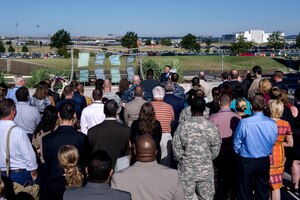 DIA employees join Air Force Reserve Chaplain Col. William Evans today at the agency’s 9/11 Memorial for a moment of silence to honor colleagues and friends lost in the 2001 attacks. 