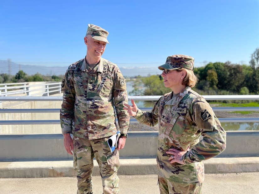 Incoming Commander Gets Early Review Of LA District Los Angeles