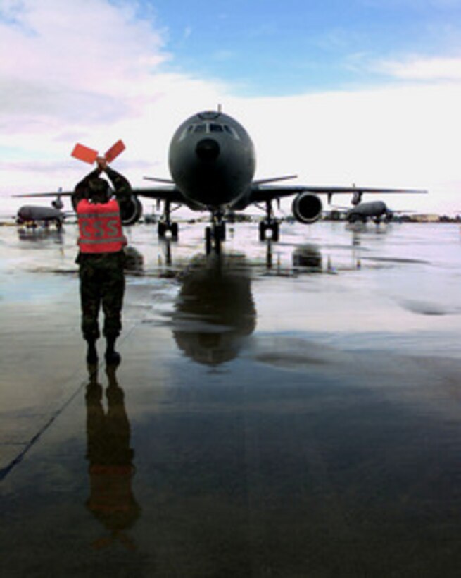 A U.S. Air Force KC-10 Extender returns to its forward operating base after conducting in-flight refueling with a B-1B Lancer bomber over the Mediterranean Sea on Nov. 24, 1997. The aerial refueling tanker is refueling some of the U.S. aircraft deploying to the Persian Gulf for Operation Southern Watch. Southern Watch is the U.S. and coalition enforcement of the no-fly-zone over Southern Iraq. The Extender is deployed from the 32nd Air Refueling Squadron, McGuire Air Force Base, N.J. 