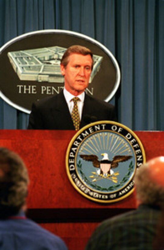 Secretary of Defense William S. Cohen responds to a reporter's question during a Pentagon press briefing on NATO Operation Allied Force, on June 3, 1999. 