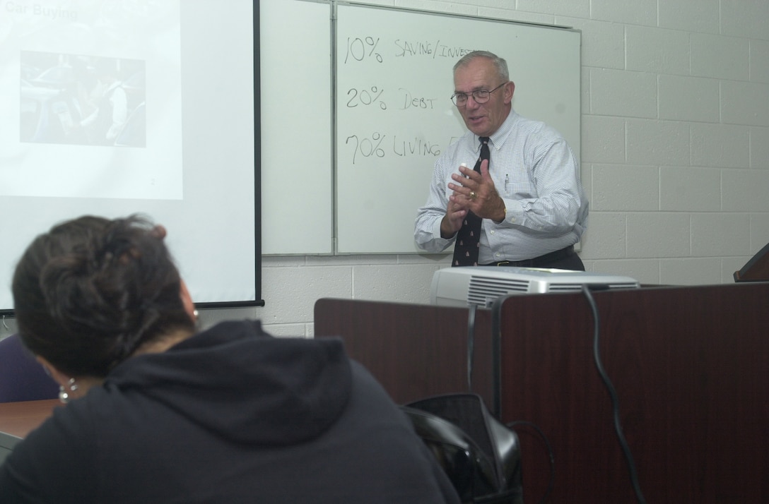 MARINE CORPS BASE CAMP LEJEUNE, N.C. - Pete Gante, the class instructor, explains the importance of preparing a budget before buying a car. The Car buying and getting a fair deal class is offered by the Marine Corps Community Services can help service and family members in their quest to buy a reliable car without over straining their budget. (Official U.S. Marine Corps photo by Lance Cpl. Brandon R. Holgersen)