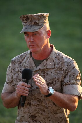 Clardy takes reins as new commander; Gurganus to lead Marine forces in ...