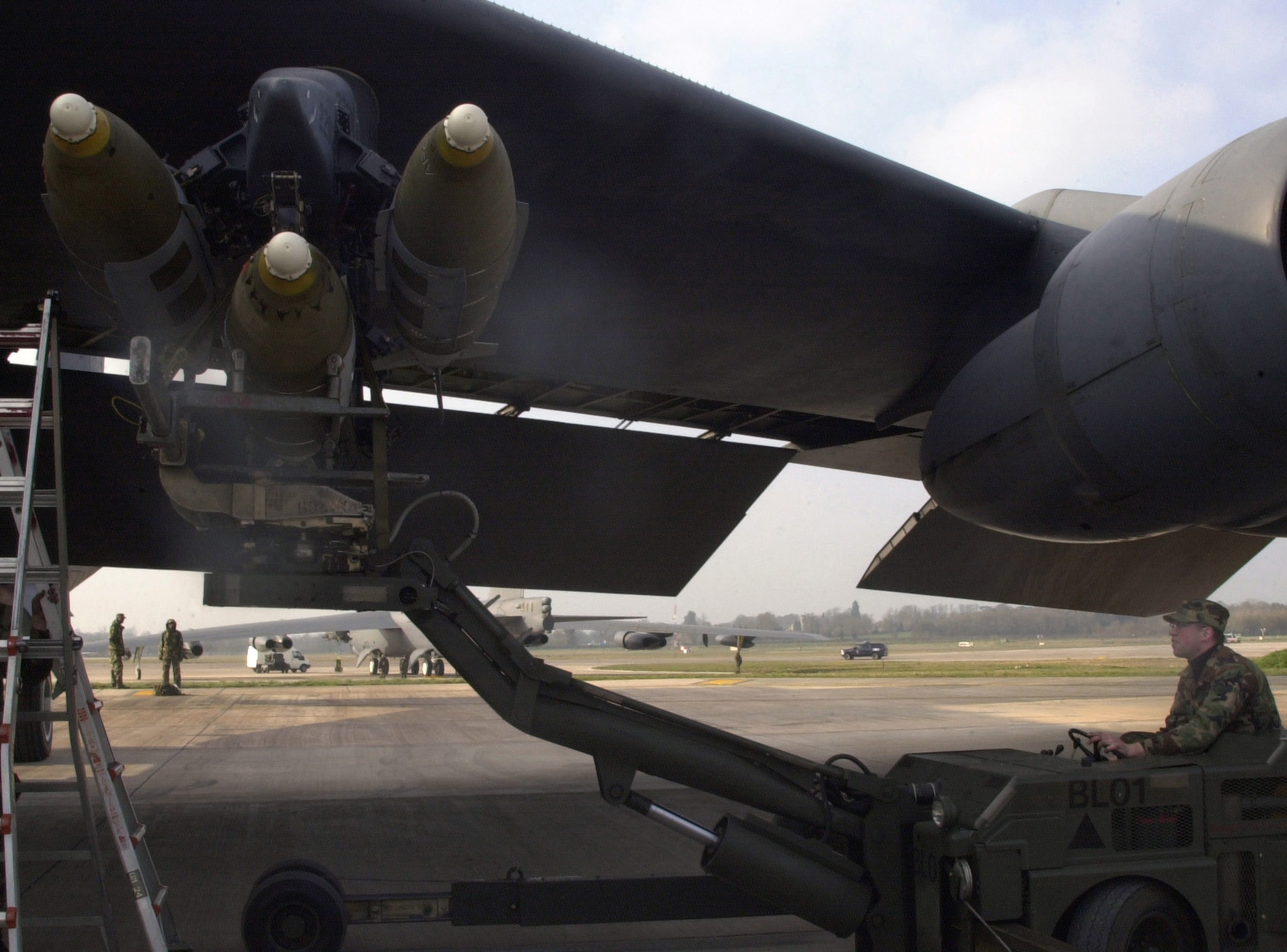 B 52s Strike Iraqi Targets U S Air Force Article Display