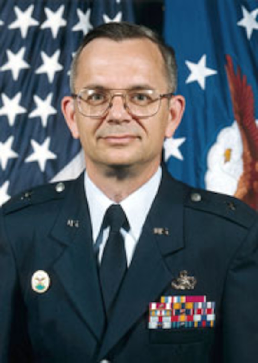 030423-F-JZ510-390.JPG