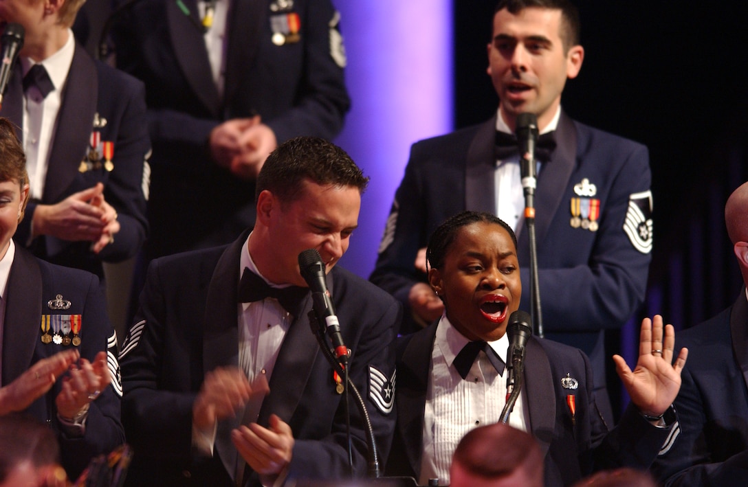 WASHINGTON -- Singing Sergeants perform during the Dec. 6 U.S. Air Force Band Christmas concert at Constitution Hall.  This year's Air Force Band production, "Angels, Dreams and Miracles," was also accompanied by the U.S. Air Force Concert Band.  (U.S. Air Force photo by Jennifer M. Gangemi)