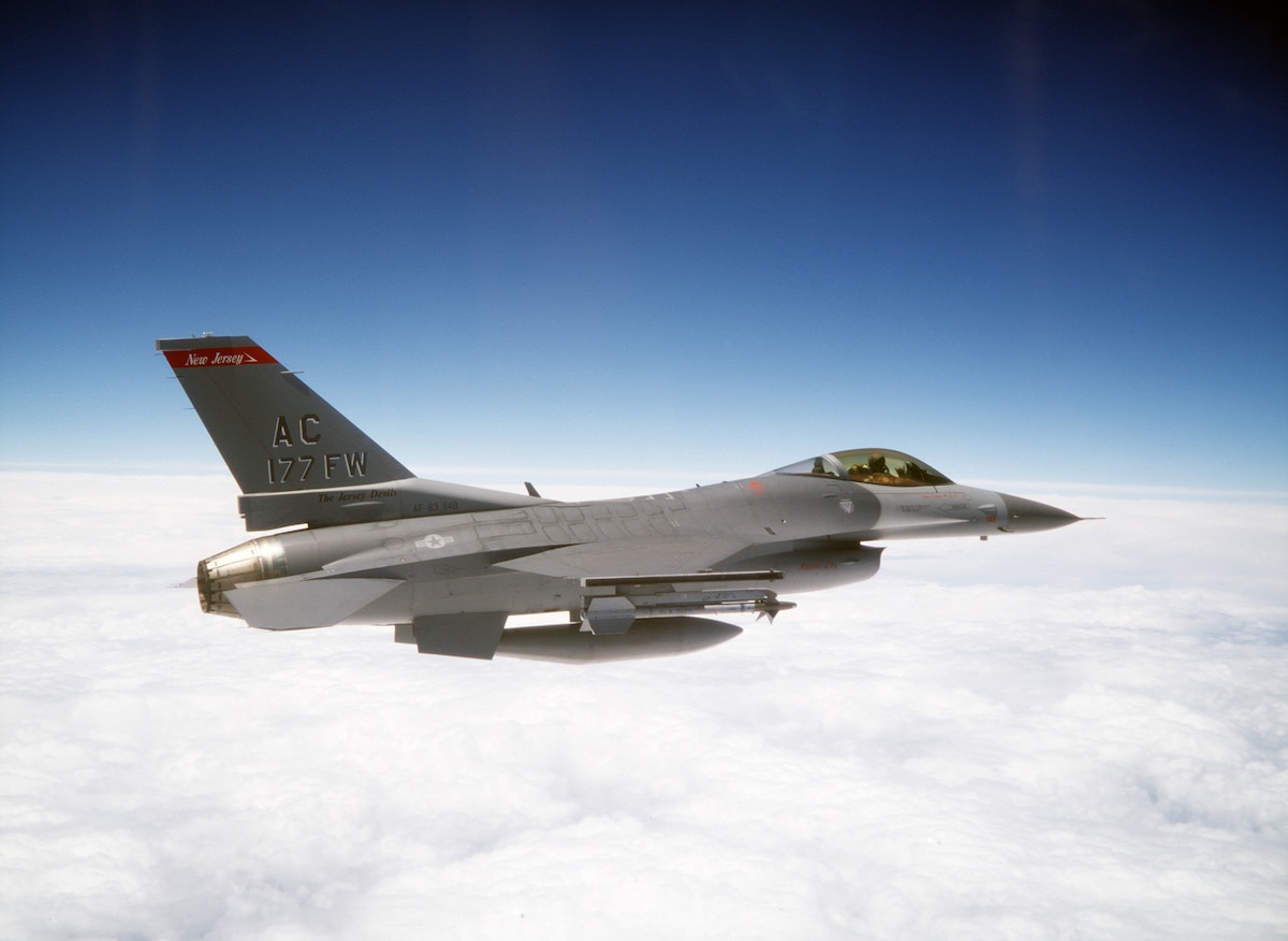 F-16 Fighting Falcon > Air Force > Fact Sheet Display