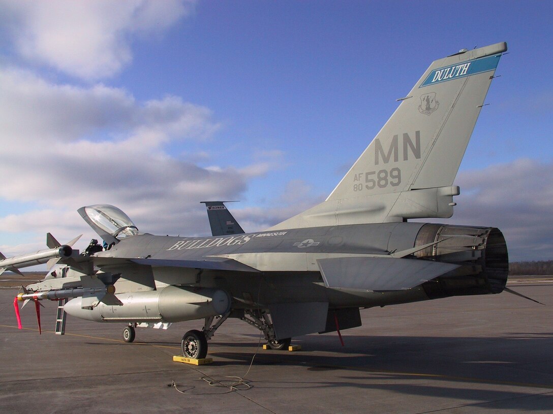 OPERATION NOBLE EAGLE -- An F-16 Fighting Falcon from the Minnesota Air National Guard’s 179th Fighter Squadron Wing stands alert in support of Operation Noble Eagle on Dec. 11. North American Aerospace Defense Command has more than 100 ANG and Air Force Reserve fighters from 26 locations providing homeland defense, with 100 additional fighters backing them up. Additionally, more than 20 ANG and AFRES tankers are airborne every day to keep fighters on station. (U.S. Air Force photo by Master Sgt. Daniel J. Schlies) 