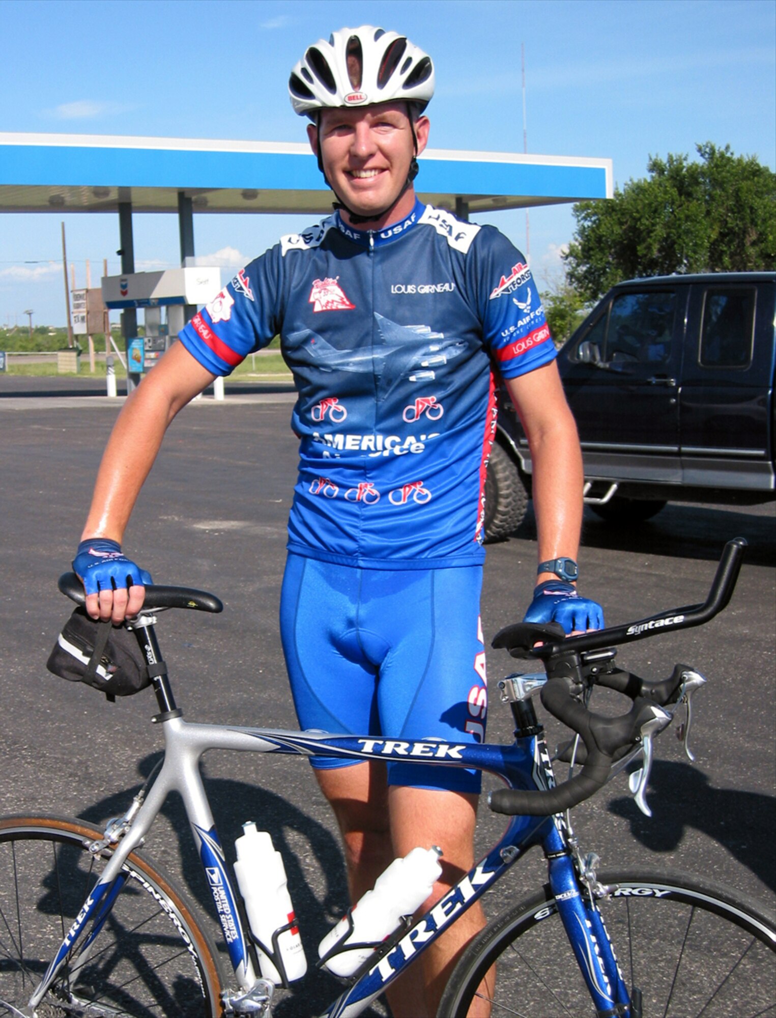 LAUGHLIN AIR FORCE BASE, Texas -- Capt. Matt Stanley, a T-6 Texan II instructor pilot, is riding again after being struck by a car in July 2002.  Stanley will participate in the 500-mile Register's Annual Great Bicycle Ride Across Iowa on July 20.  (U.S. Air Force photo by Capt. Paula Kurtz)