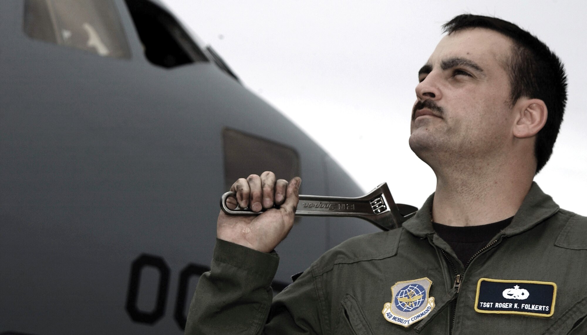CHARLESTON AIR FORCE BASE, S.C. -- Tech. Sgt. Rodger Folkerts has logged 5,000 hours in the C-17 Globemaster III as a flying crew chief.  This is equal to traveling 2,590,000 miles -- enough to circle Earth more than 104 times.  (U.S. Air Force photo by Airman 1st Class Jason Bailey)
