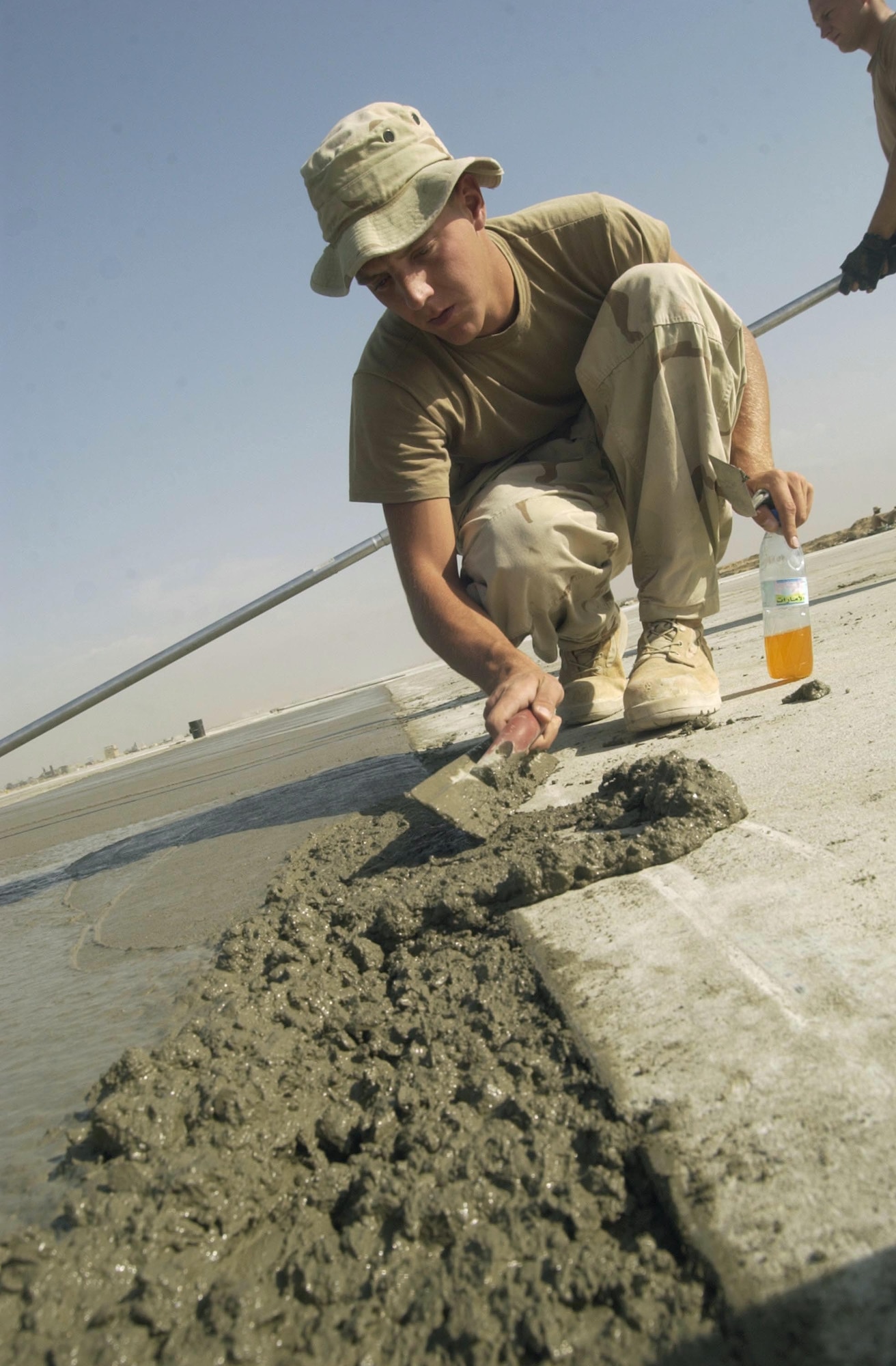 Airmen complete Bagram runway > Air Force > Article Display