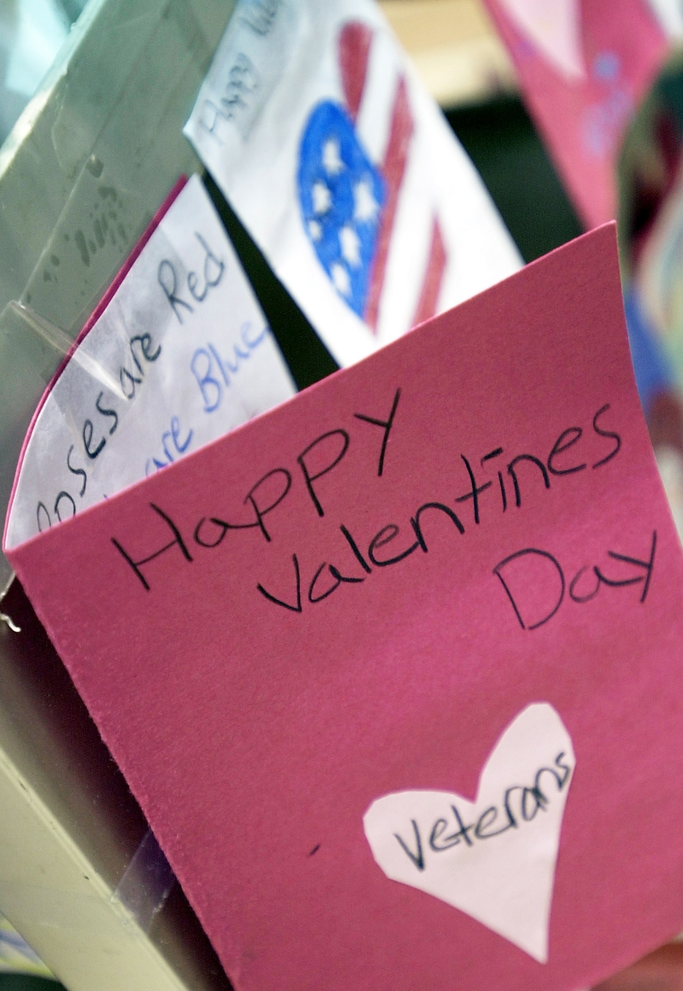 WASHINGTON -- Airmen from Bolling Air Force Base, D.C., and the Pentagon will take part in the National Salute to Hospitalized Veterans at the Baltimore Veteran's Administration Medical Center by delivering valentines to the veterans Feb. 10. (U.S.Air Force photo by Tech. Sgt. Jim Varhegyi)
