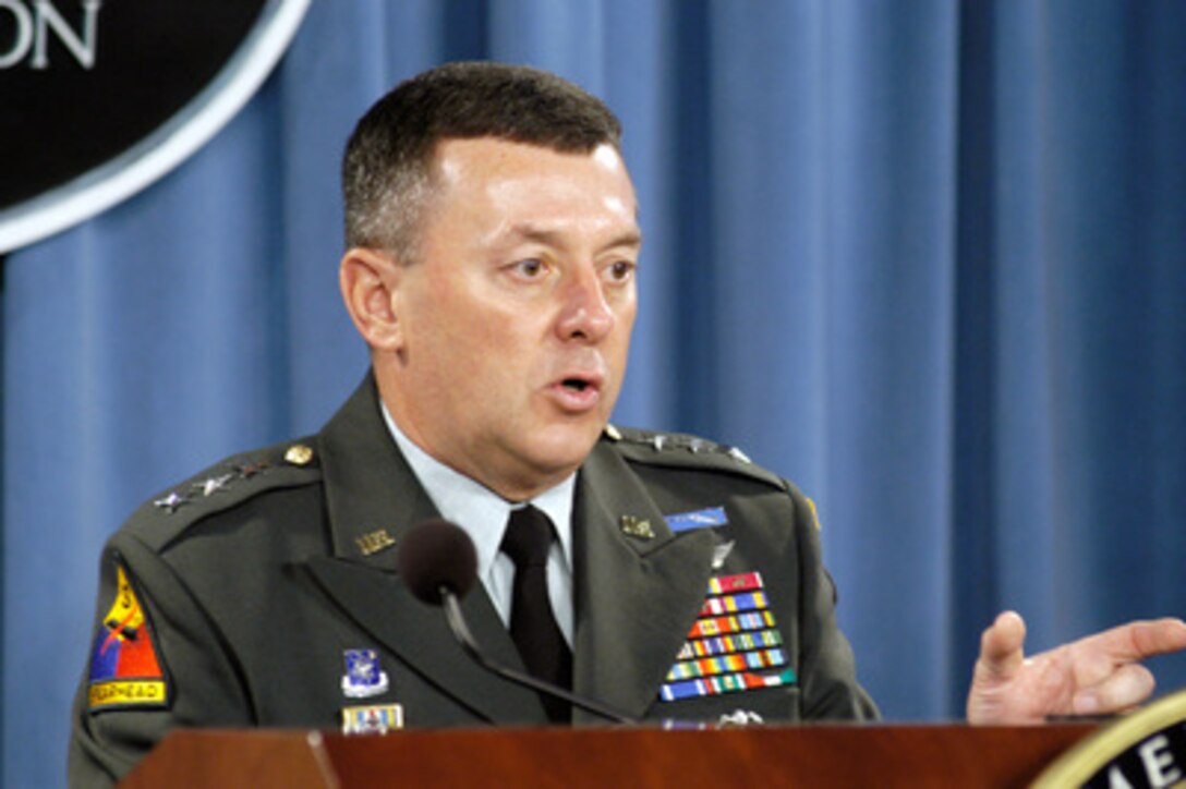 Lt. Gen. Anthony Jones gives his insights to reporters during a press conference in the Pentagon on Aug. 25, 2004. Jones was the lead investigator in the Army's probe into abuse of prisoners at the Abu Ghraib prison. 