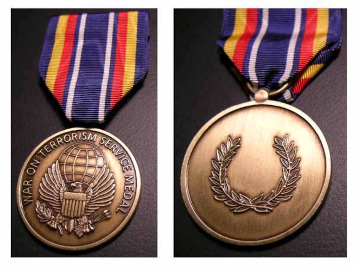 Officials introduce war on terrorism medals > Air Force > Article Display