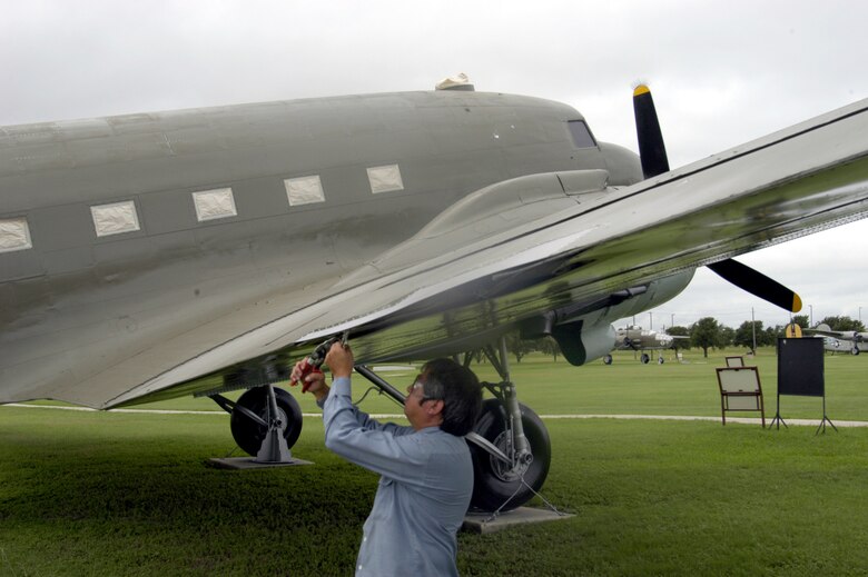 Restoring Vintage Planes Preserves Af History U S Air Force Article Display