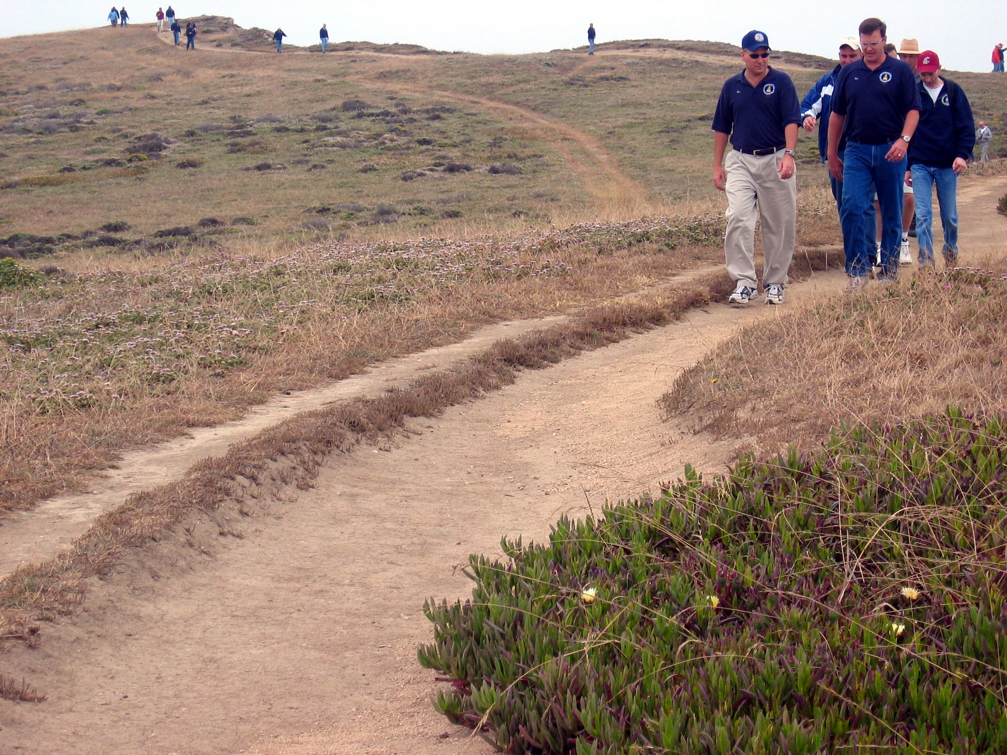 BODEGA BAY, Calif. -- Students from the Coast Guard Chief Petty Officer's Academy hike along the Sonoma coastline during their course.  More than 60 students, including four Air Force senior noncommissioned officers, are midway through a five-week course that stresses leadership and teamwork.  (U.S. Air Force photo by 1st Lt. Shannon Nyberg)