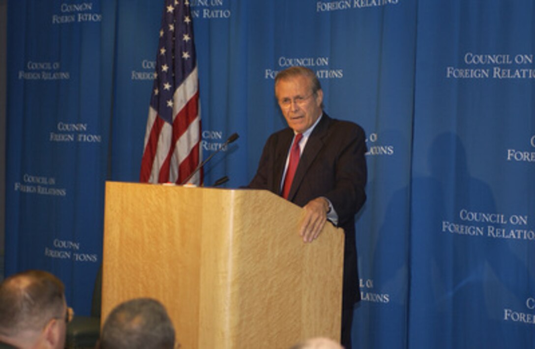 Secretary of Defense Donald H. Rumsfeld speaks to the Council on Foreign Relations at the Harold Pratt House in New York City on Oct. 4, 2004. Rumsfeld provided an update on the global war on terrorism to approximately 400 members and guests at the event. 