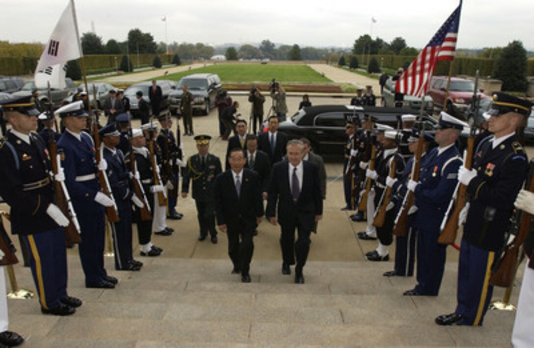 Secretary Rumsfeld escorts South Korean Minister of National Defense ...