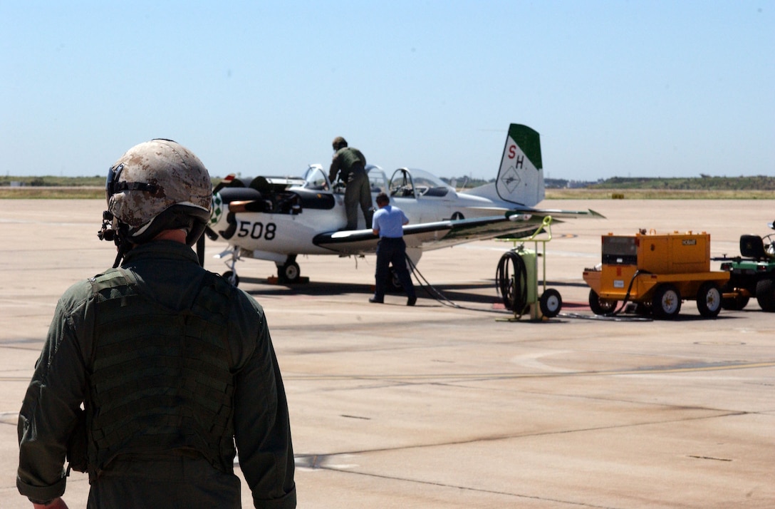 050401-M-0000A-005.jpg
