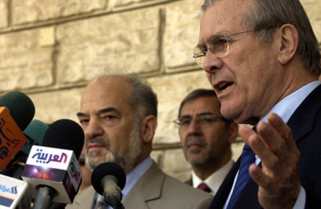 Secretary Rumsfeld and Iraqi Prime Minister Ibrahim Jafari take