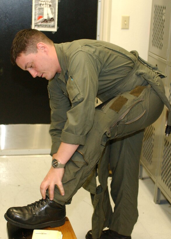 050414-M-0000A-008.jpg