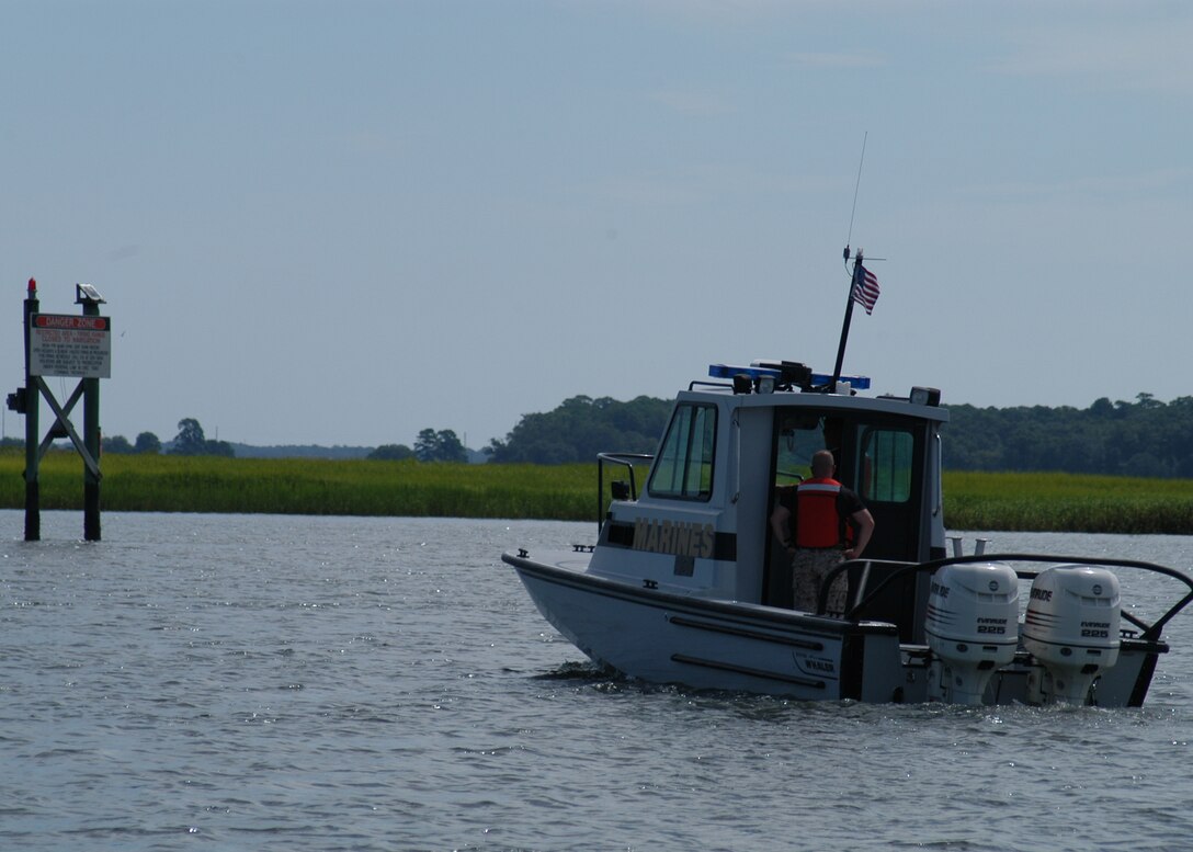050803-M-0000A-015.jpg