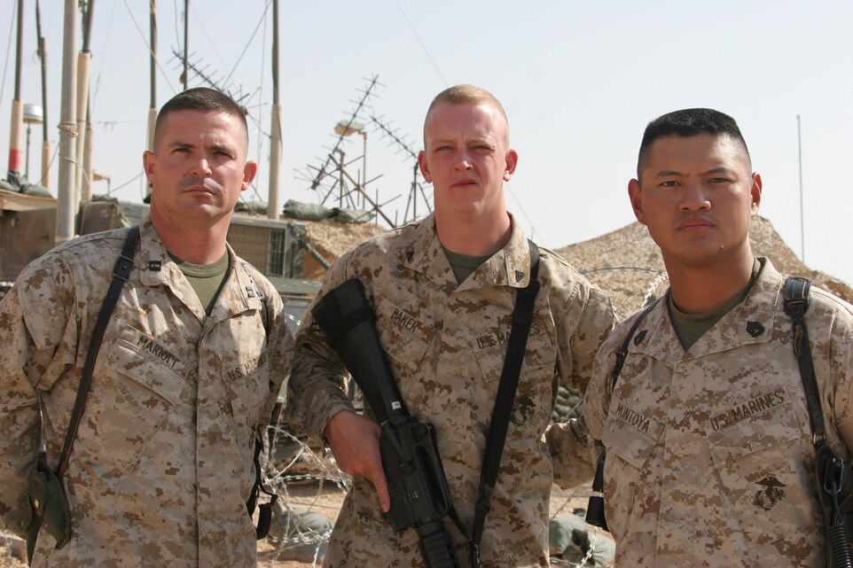 Deuce Marines Receive Leadership Award > 2nd Marine Aircraft Wing 