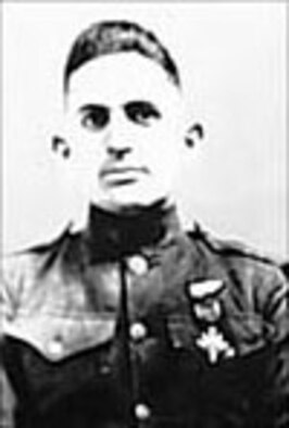 Sergeant 1st Class Fred C. Graveline. (U.S. Air Force photo)