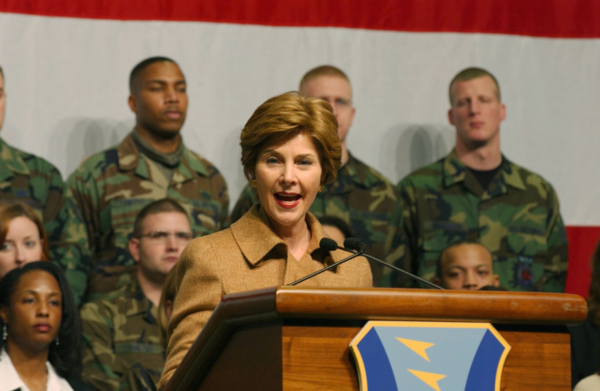 RAMSTEIN AIR BASE, Germany -- First lady Laura Bush thanked servicemembers and their families Feb. 22 for their contributions to the U.S. and world security.  (U.S. Air Force photo by Staff Sgt. Jonathan Pomeroy)