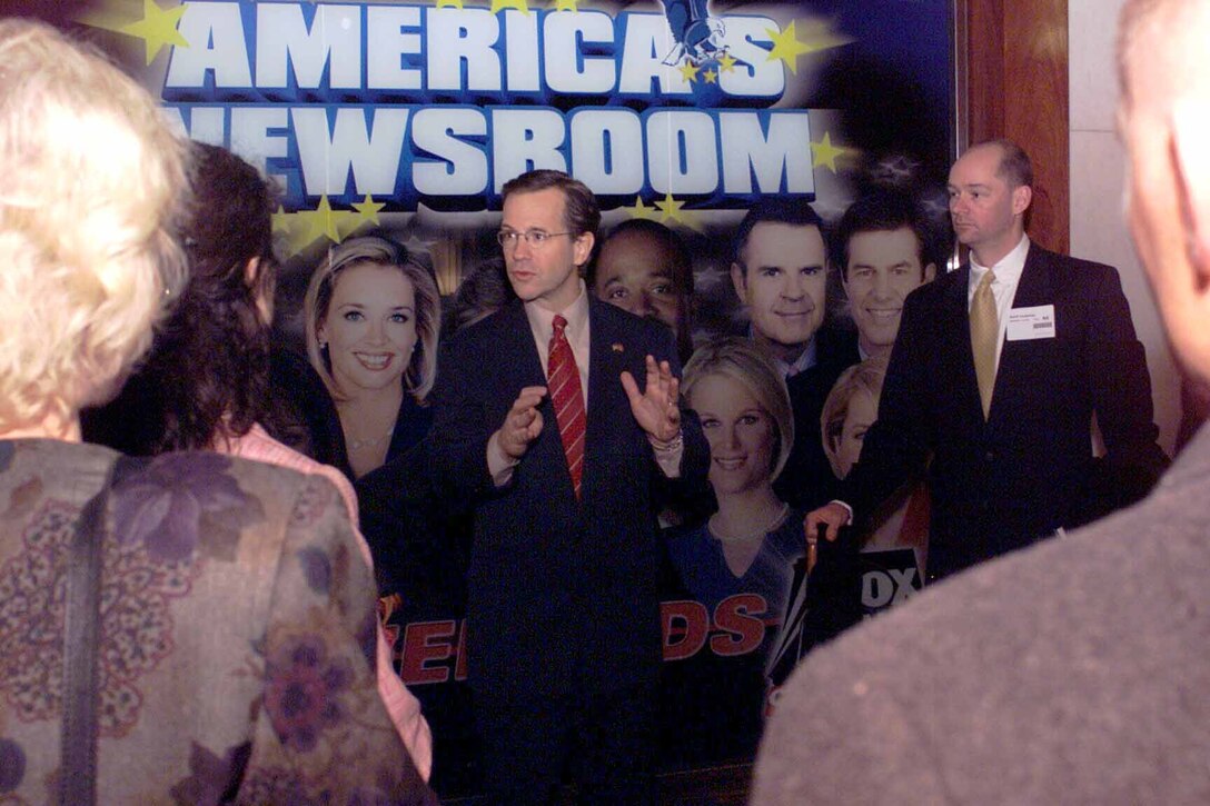 "Forbes on Fox" host, David Asman, speaks to United States Marine Corps Command and Staff College Information Operations class during their field trip of Fox News studios. The class' focus,among other things, was on how the media makes news.
