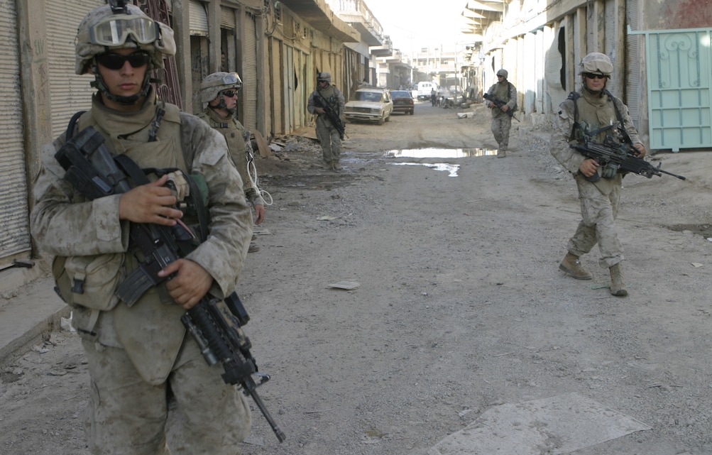 Italian Marine, brothers-in-arms serve to safeguard Fallujah > United ...