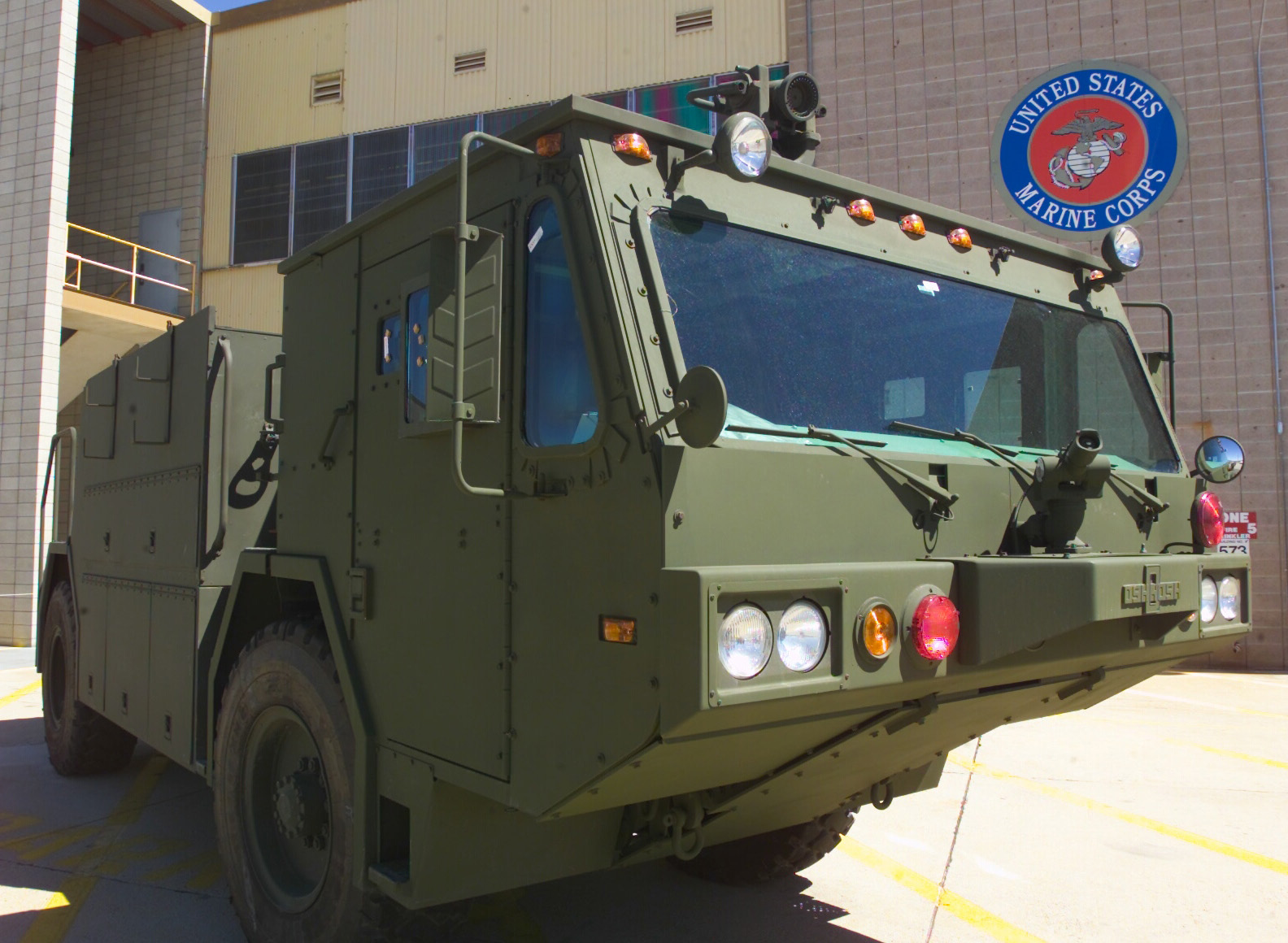 Barstow workers add armor to the P19 fire truck > Marine Corps