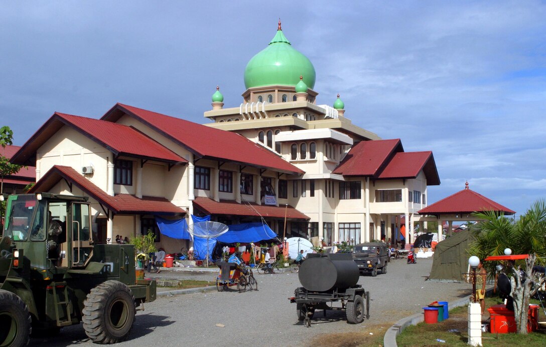 Marines and sailors of the 15th Marine Expeditionary Unit (Special Operations Capable) delivered humanitarian aid supplies to a local mosque that is being used as a refugee shelter.