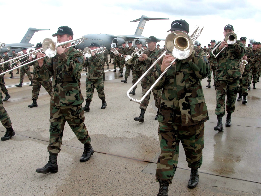 ANDREWS AIR FORCE BASE, Md. -- During practice here Jan. 13, the Air Force Band rehearses the march "Trombone Triumphant," one of three selections it will play in the presidential inauguration parade Jan. 20.  (U.S. Air Force photo by Army Sgt. 1st Class Doug Sample)
