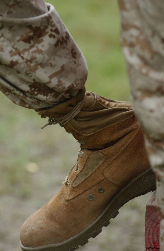 1st Lt. Charles E. Hayter, a 26-year-old native of Billings, Mont., once again leads Marines as a platoon commander with 3rd Battalion, 6th Marine Regiment. Hayter's right leg was amputated at mid-shin after he stepped on an Italian toe-popper landmine while on operations in Afghanistan. (Official U. S. Marine Corps photo by Sgt. G. S. Thomas)