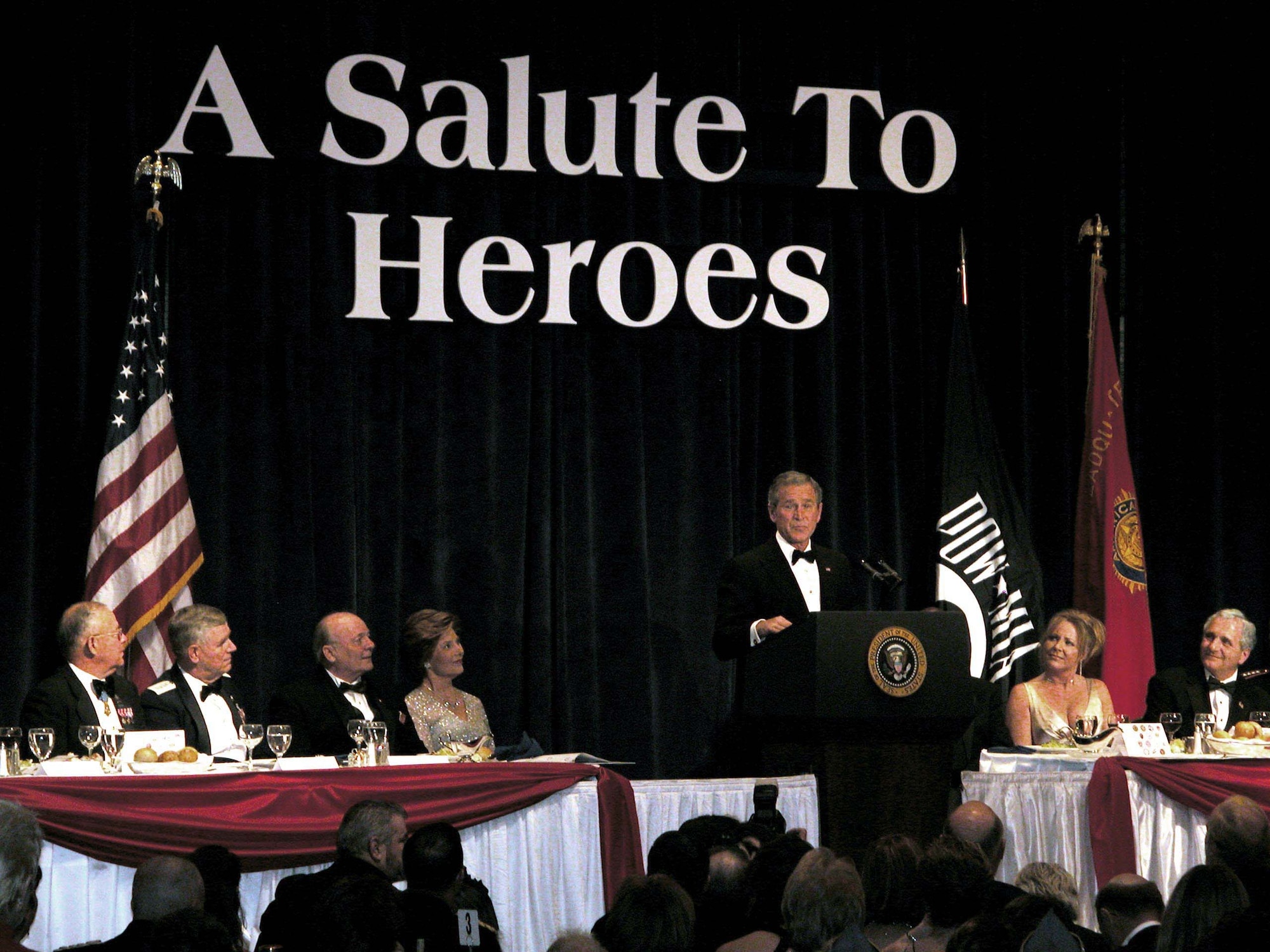 WASHINGTON -- President Bush addresses supporters at the "Salute to Heroes" inaugural ball here Jan. 20.  The president and first lady Laura Bush made the event their first stop on a tour of inaugural galas.  The ball, held since 1953, honors recipients of the Medal of Honor, the nation's highest military award, and the newly inaugurated president.  (Department of Defense photo by Army Sgt. 1st Class Doug Sample)