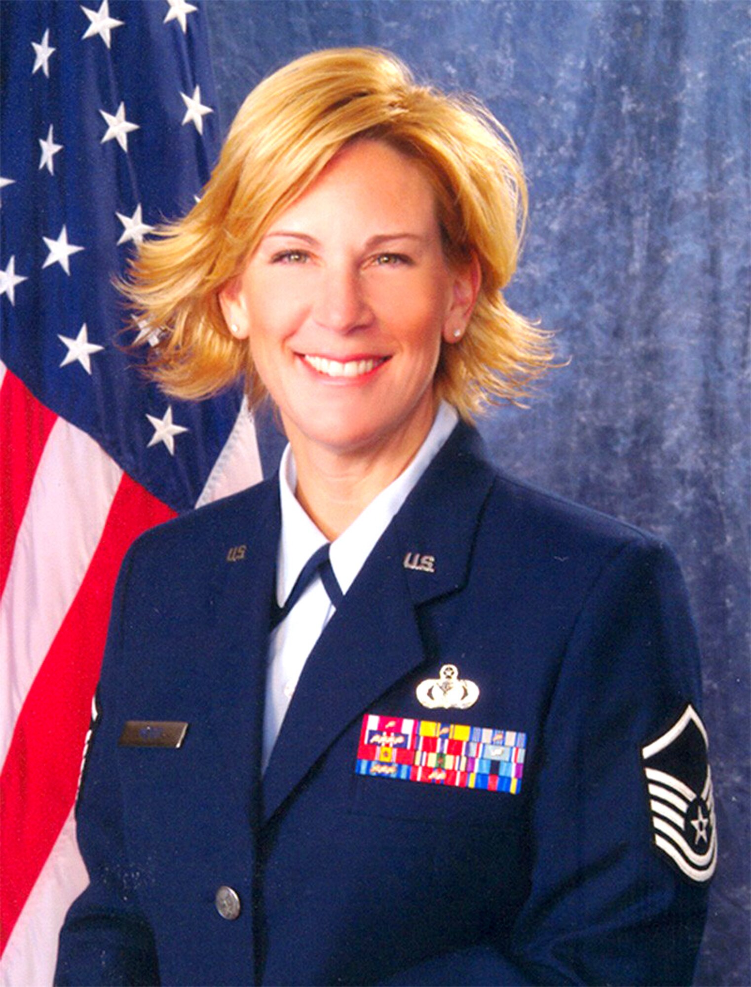 SCOTT AIR FORCE BASE, Ill. -- Master Sgt. Karen Petitt was named by the U.S. Junior Chamber of Commerce as one of its 2005 10 Outstanding Young Americans.  She is a public affairs specialist with the Air Force Communications Agency here.  (U.S. Air Force photo)

