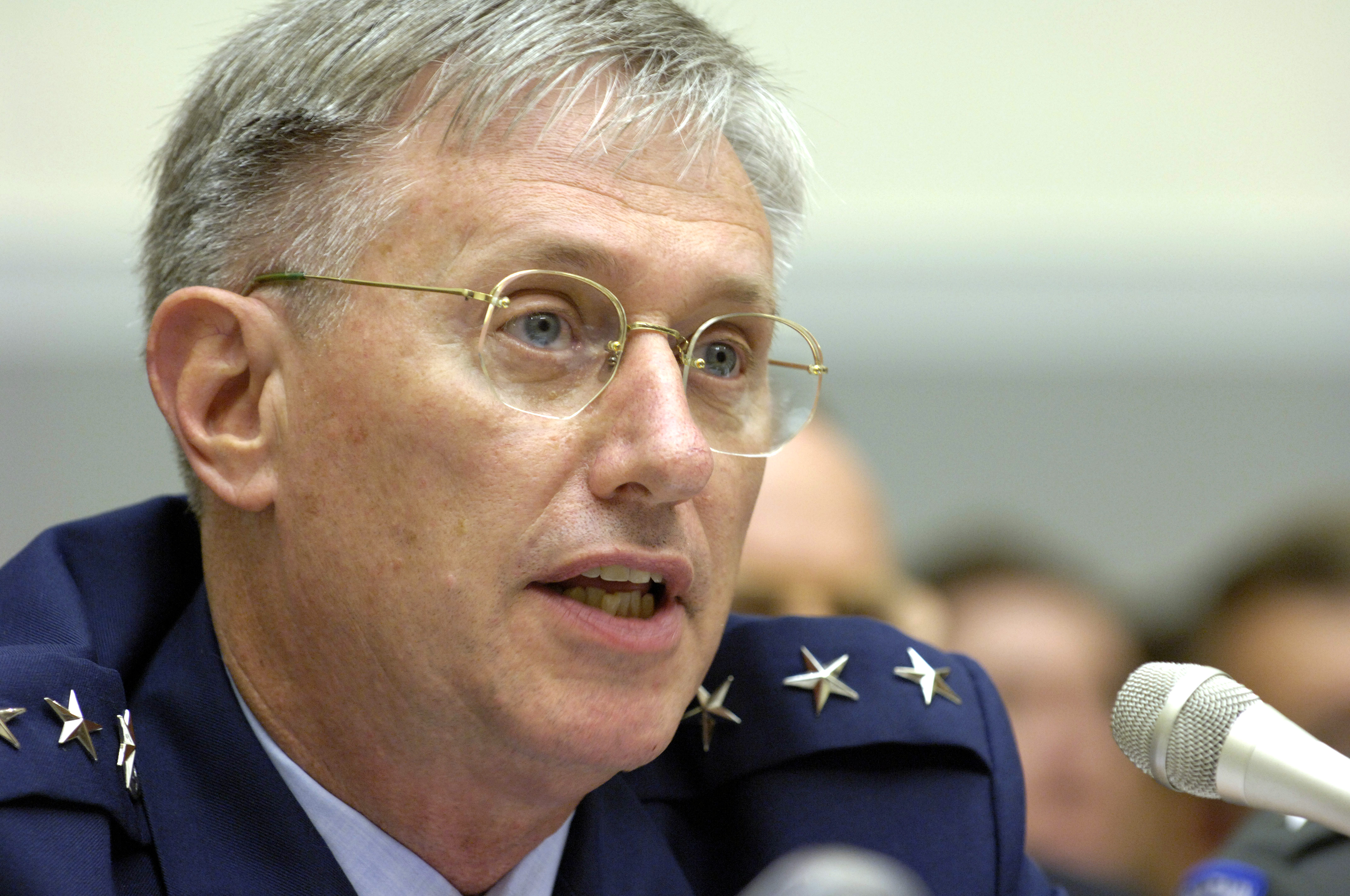 Innovative techniques help Air Force meet manning goals > Air Force