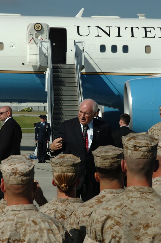 Vice President Dick Cheney addresses MCAS New River Marines during his visit to the Air Station.  Many Marines in the crowd recently returned from supporting Joint Task Force Katrina.  Cheney landed at New River before heading to MCB Camp Lejeune to address Marines there later today.