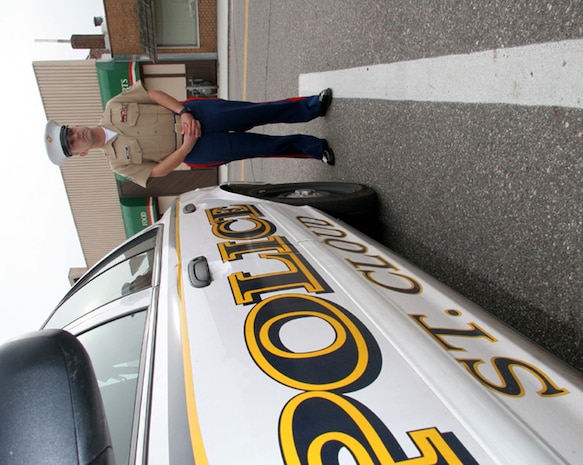 Staff Sgt. Esteban Rosas, RSS St. Cloud SNCOIC, RS Twin Cities, recently received a Navy and Marine Corps Achievement Medal for his heroic actions in helping apprehend a fleeing suspect from police capture.