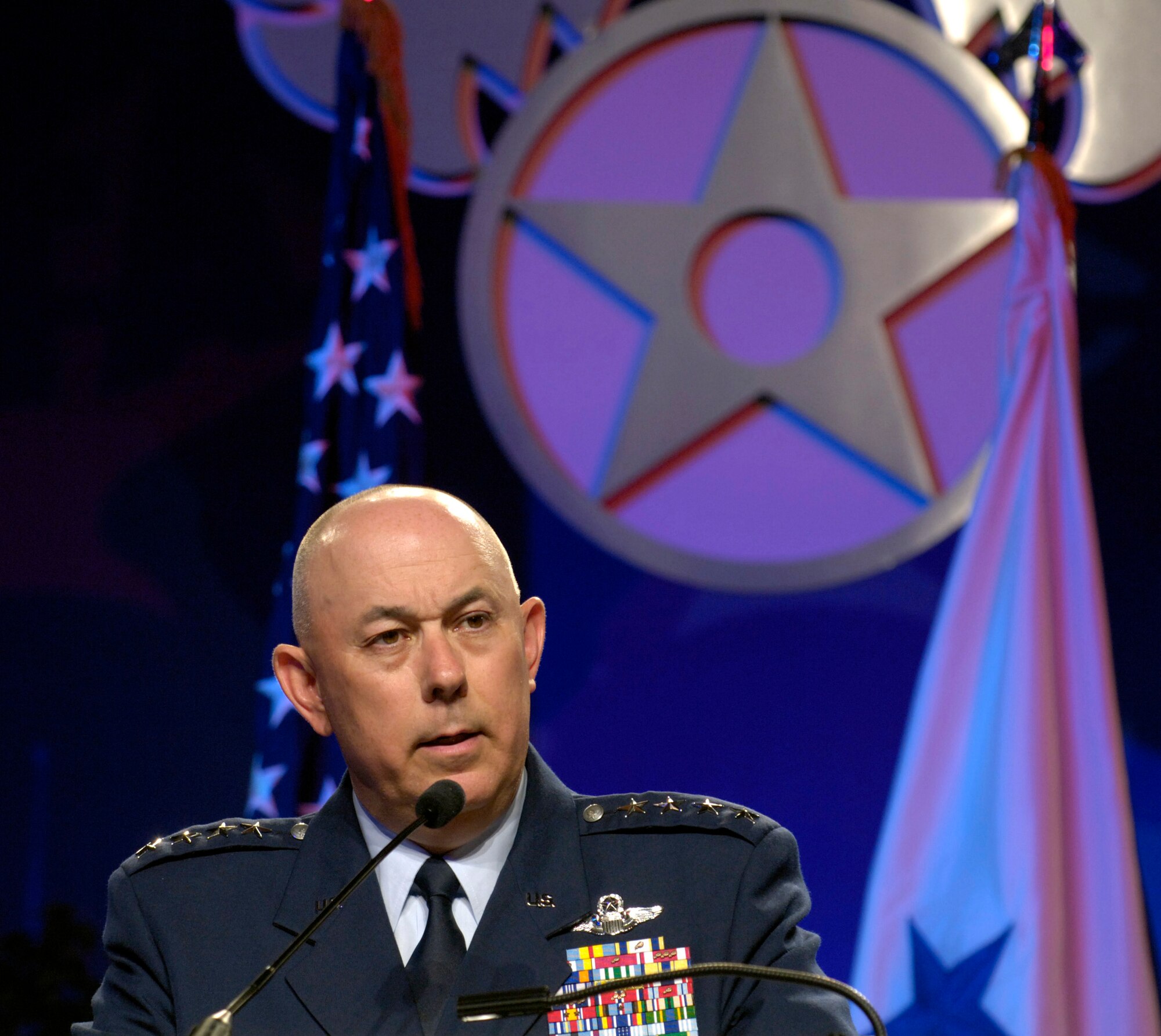 WASHINGTON -- Air Force Chief of Staff Gen. T. Michael Moseley gives his keynote address on the future of air and space power during the final day of the Air Force Association's 2005 Air and Space Conference and Technology Exposition here Sept. 14.  (U.S. Air Force photo by Master Sgt. Jim Varhegyi)
