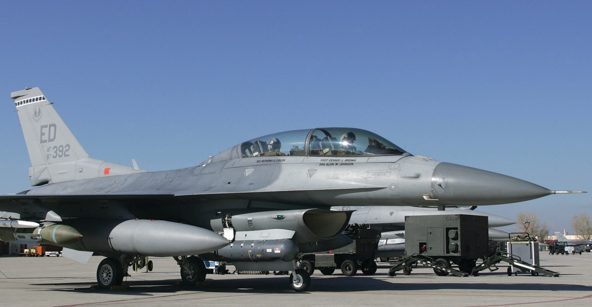 EDWARDS AIR FORCE BASE, Calif. — The crew of F-16 tail number 392 prepares to launch before a recent sortie in support of the LITENING-AT plug-and-play test acceleration here. (Air Force photo by Tom Reynolds)