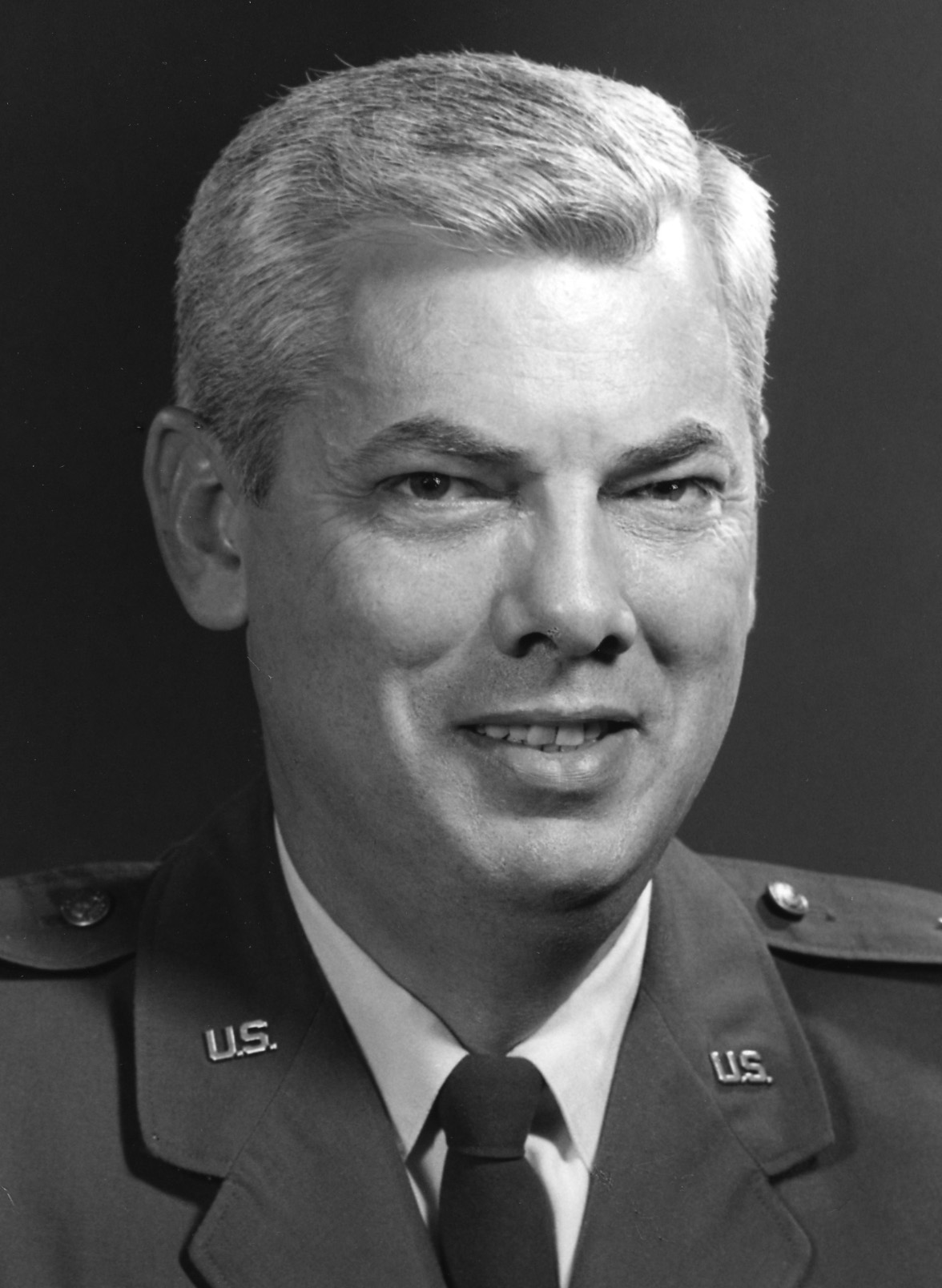 MAJOR GENERAL R. CHAPMAN > Air Force > Biography Display