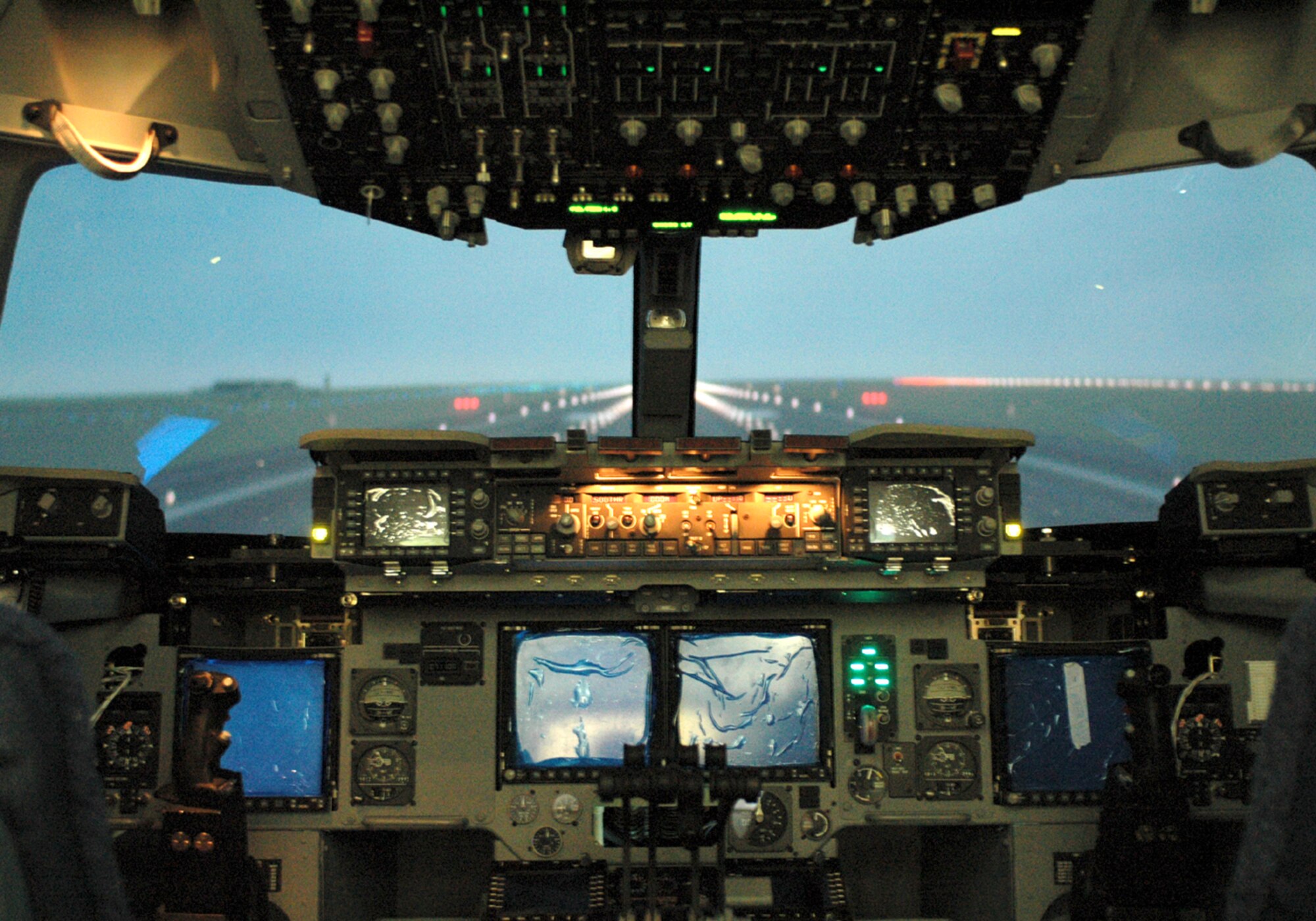 The visual display inside the cockpit of Travis' new C-17 simulator only days after being successfully installed. (Photo by Staff Sgt. Raymond Hoy, 60th AMW Public Affairs)
